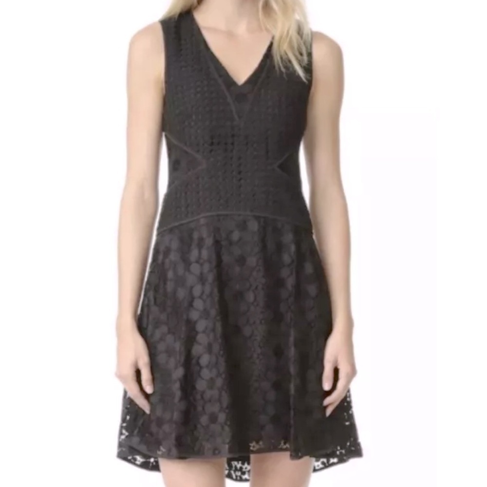 Diane Von Furstenberg Fiorenza Women Black Lace Dress